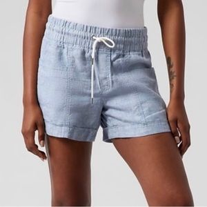 Athleta Cabo Linen 4” Shirt. Size 16. Color Chambray.